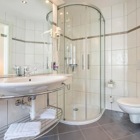 Dolce Appartement-fewo 4-bettwohnung Alphubel By Interhome Appartement *