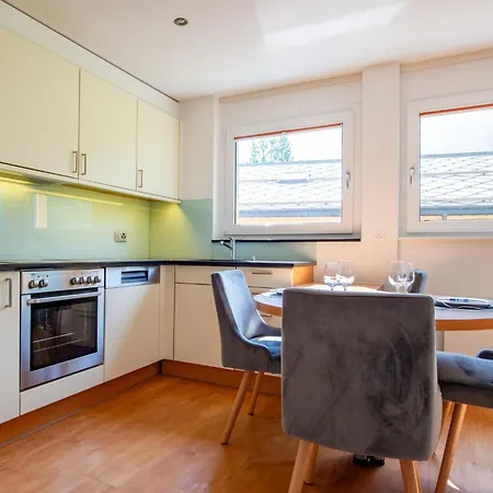 Dolce Appartement-fewo 4-bettwohnung Alphubel By Interhome