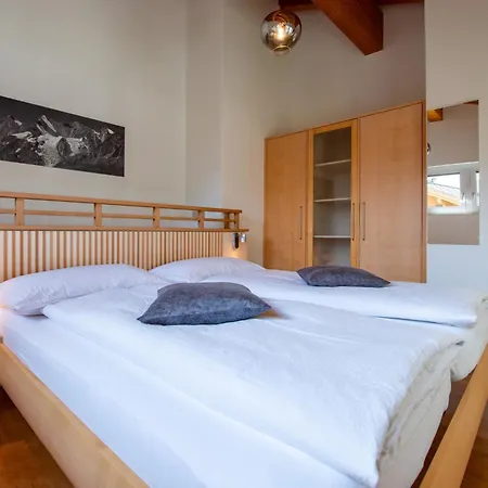 Dolce Appartement-fewo 4-bettwohnung Alphubel By Interhome Appartement *